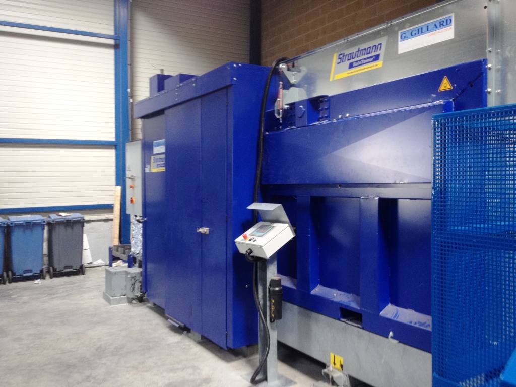 Presse Verticale automatique Bale Tainer<br>Matériel Breveté