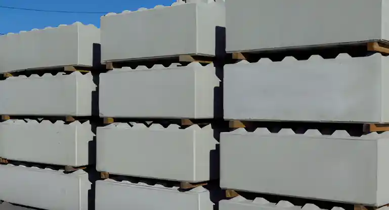 leko-blocs-betons-modulaires-separation-dechets-stockage-dechetterie