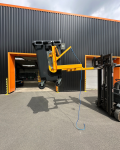 r-bak-palonnier-retourneur-de-bacs-pour-chariot-elevateur-photo-2